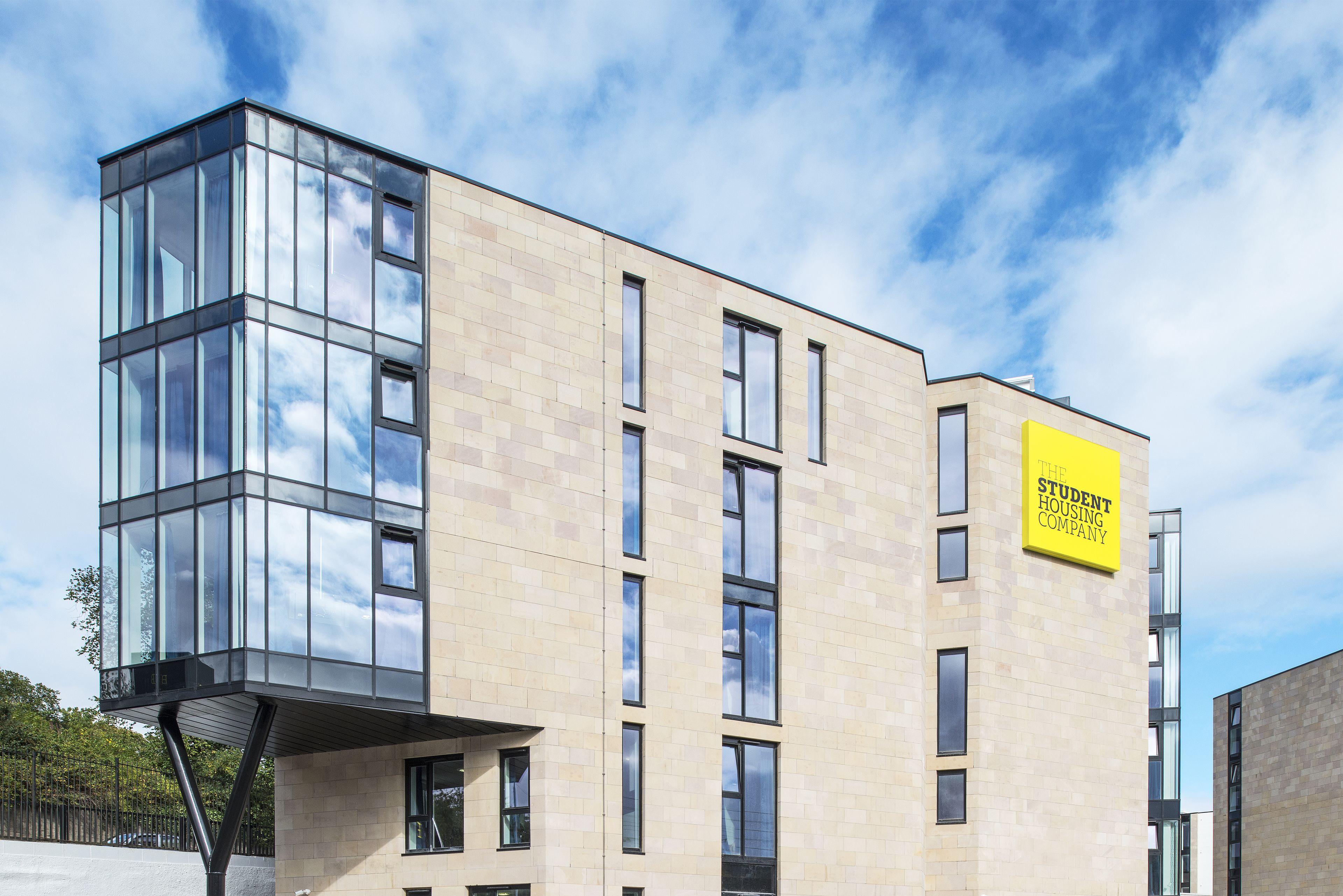 Destiny Student - Holyrood — Photos 3